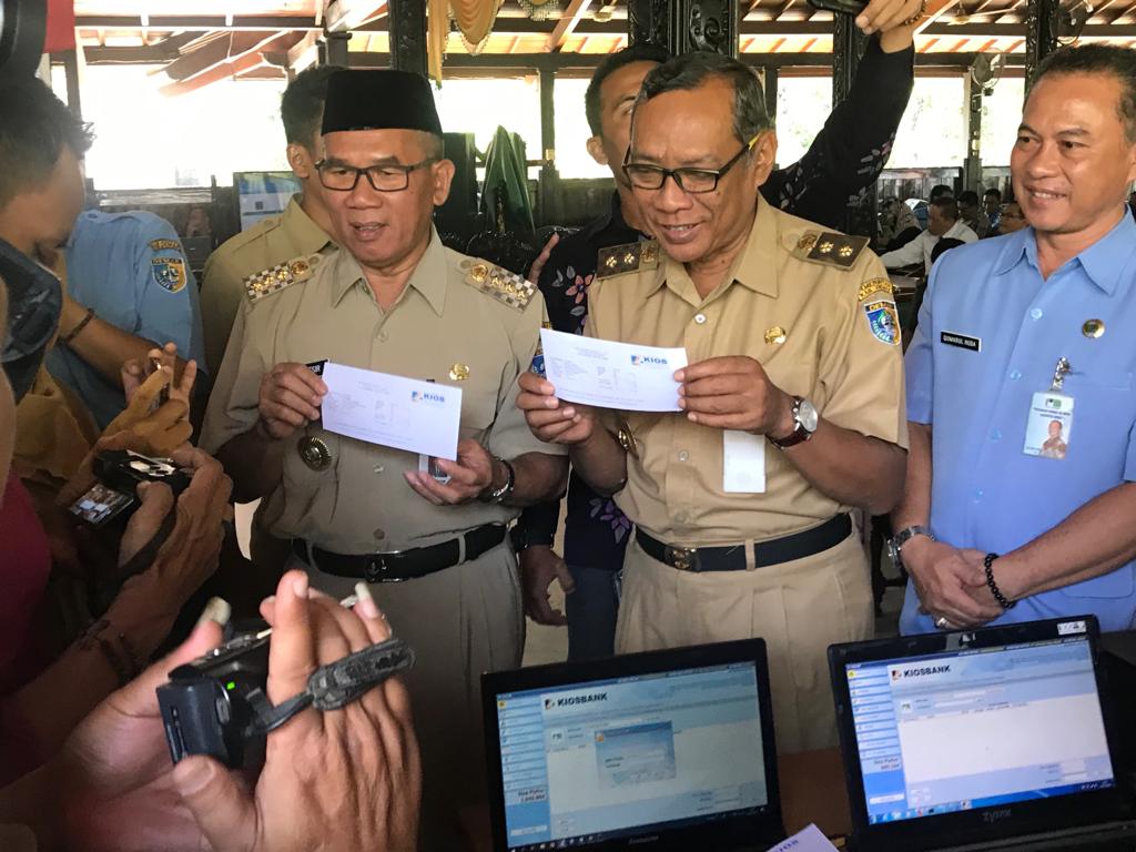 bupati demak bayar tagihan PDAM Demak PUDAM Tirta Kalijaga Kabupaten Demak